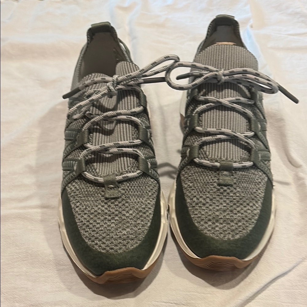 Maxwell Brand Men's Green Athletic Shoes